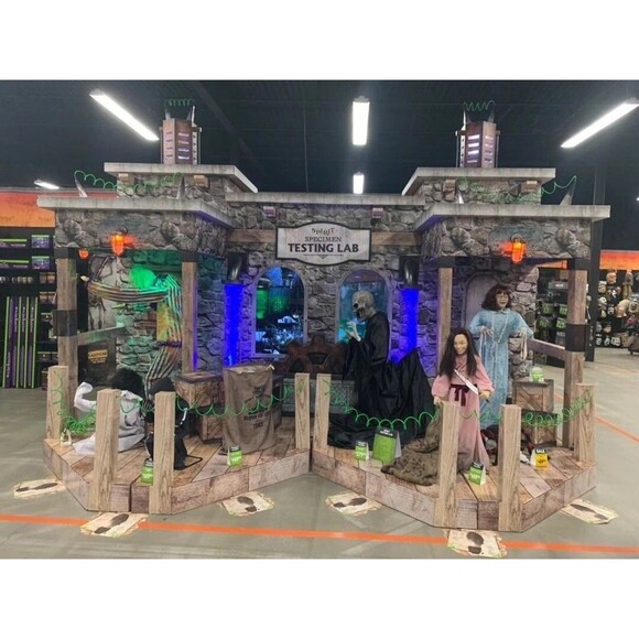 Spirit Halloween Step Pad Set Of 4 Sticker Covers Animatronic Display Store ISE - Picture 6 of 6